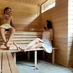 Traditional House, View On Lake, Yoga, Sauna R4543 Feriehus *