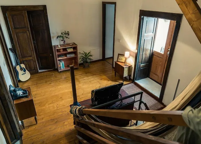 بيت للعطل Traditional House, View On Lake, Yoga, Sauna R4543 *
