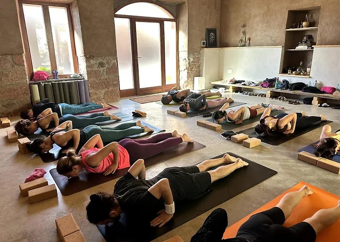 بيت للعطل Traditional House, View On Lake, Yoga, Sauna R4543 *