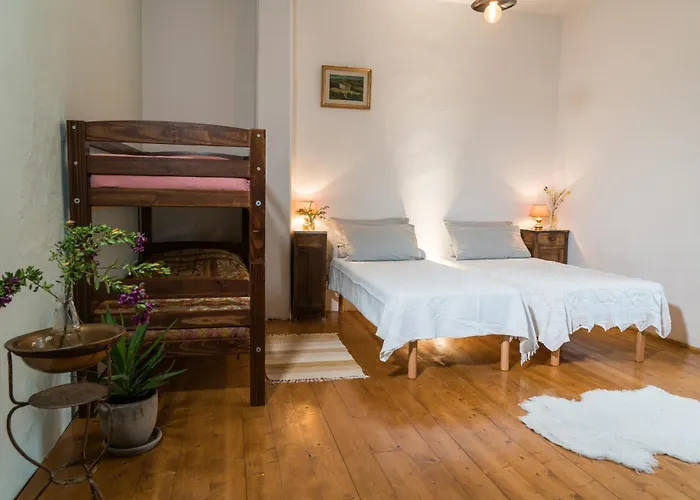بيت للعطل Traditional House, View On Lake, Yoga, Sauna R4543