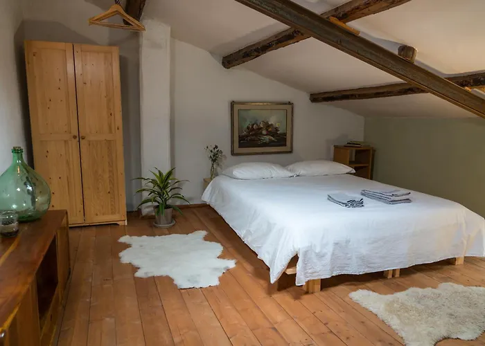 بيت للعطل Traditional House, View On Lake, Yoga, Sauna R4543 Sorradile