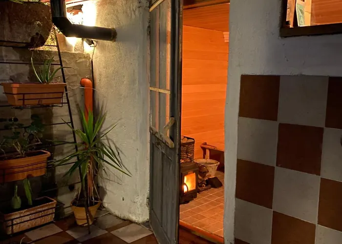 بيت للعطل Traditional House, View On Lake, Yoga, Sauna R4543